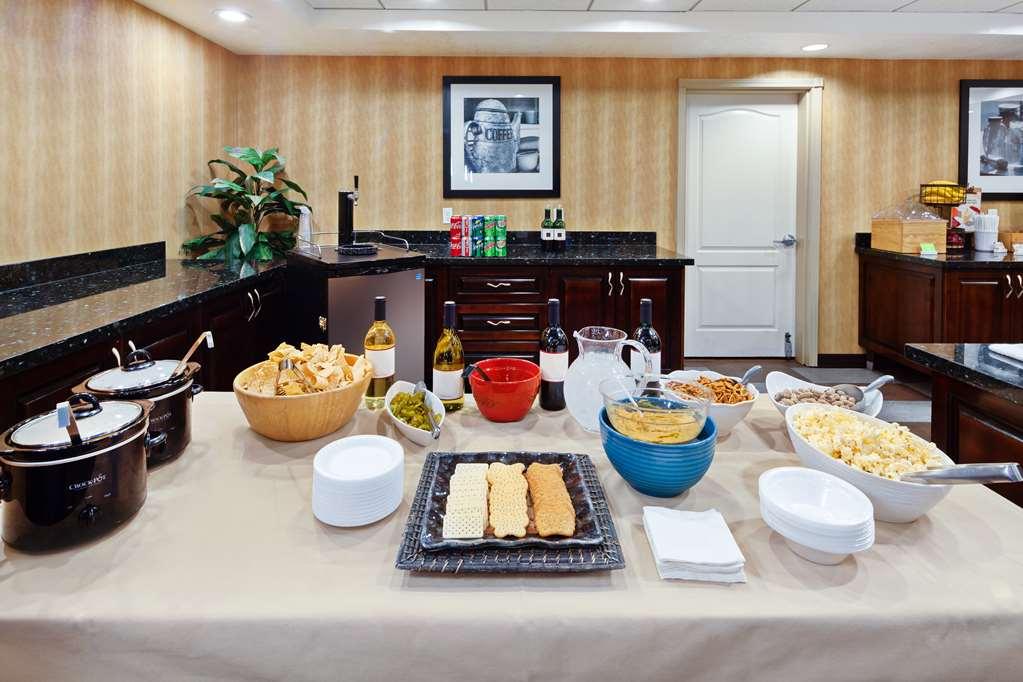 Hampton Inn & Suites Agoura Hills Restoran foto