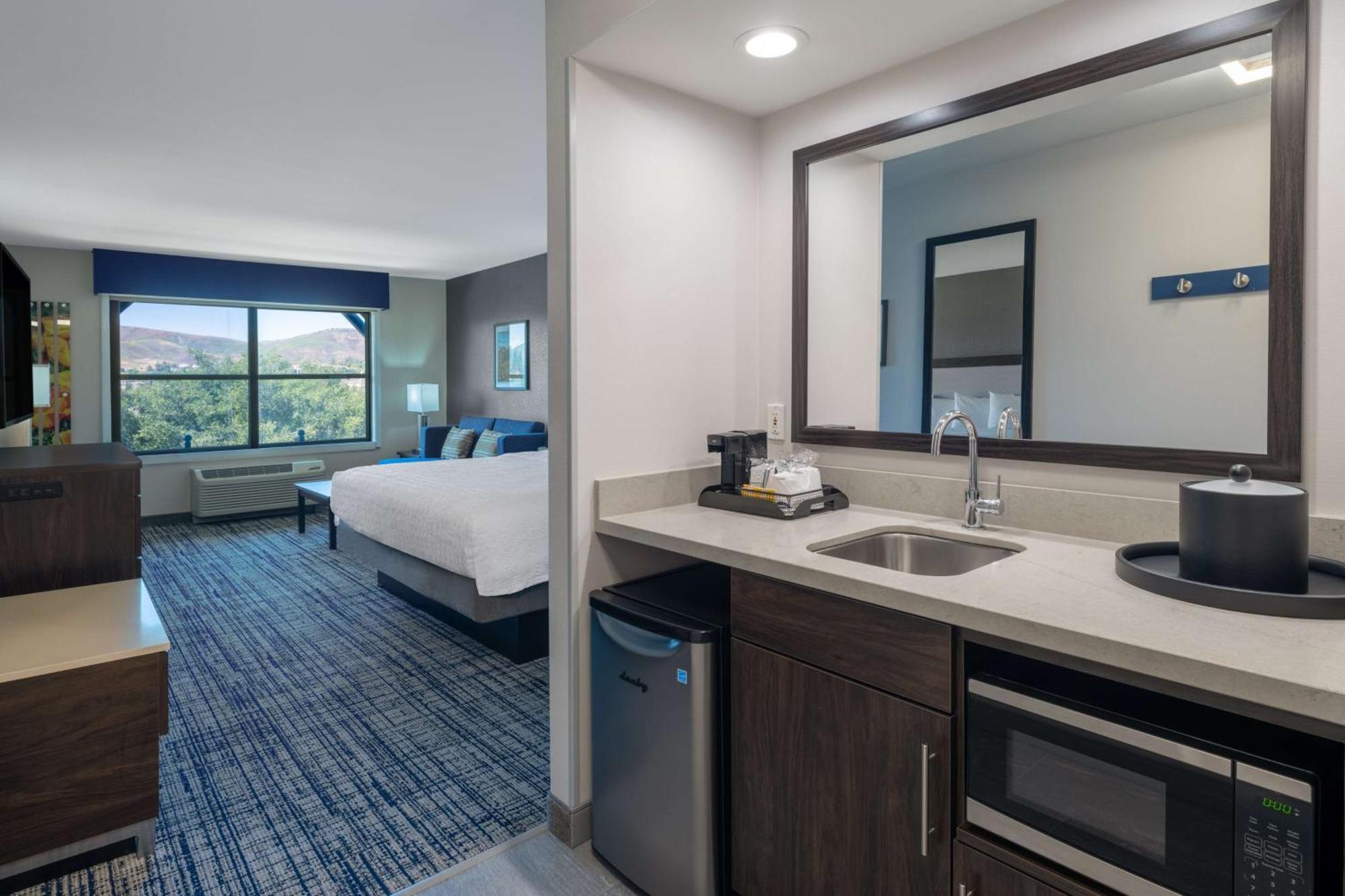 Hampton Inn & Suites Agoura Hills Bagian luar foto
