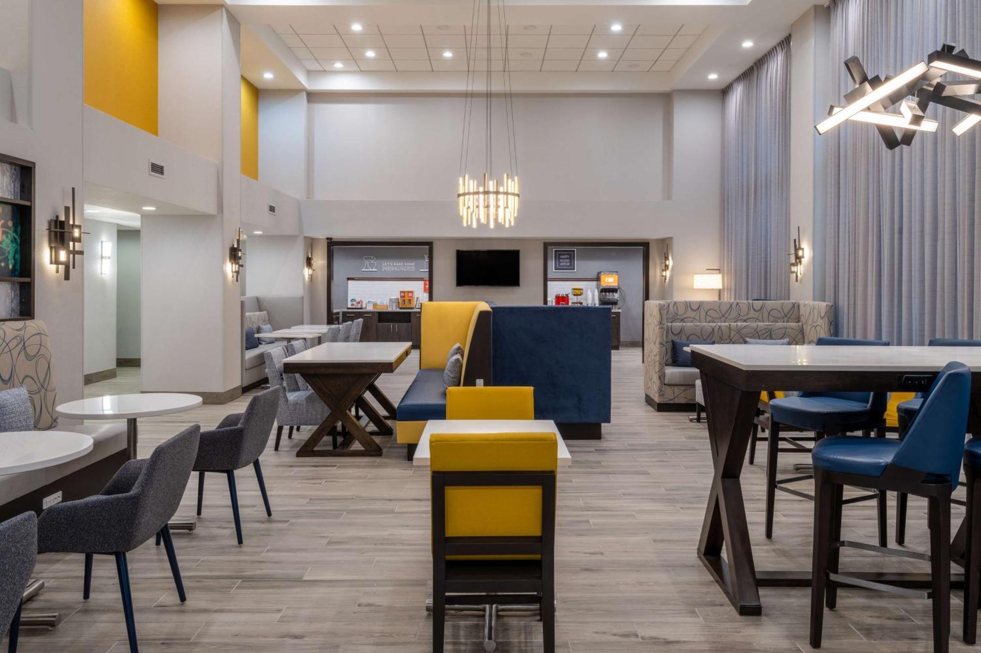 Hampton Inn & Suites Agoura Hills Bagian luar foto