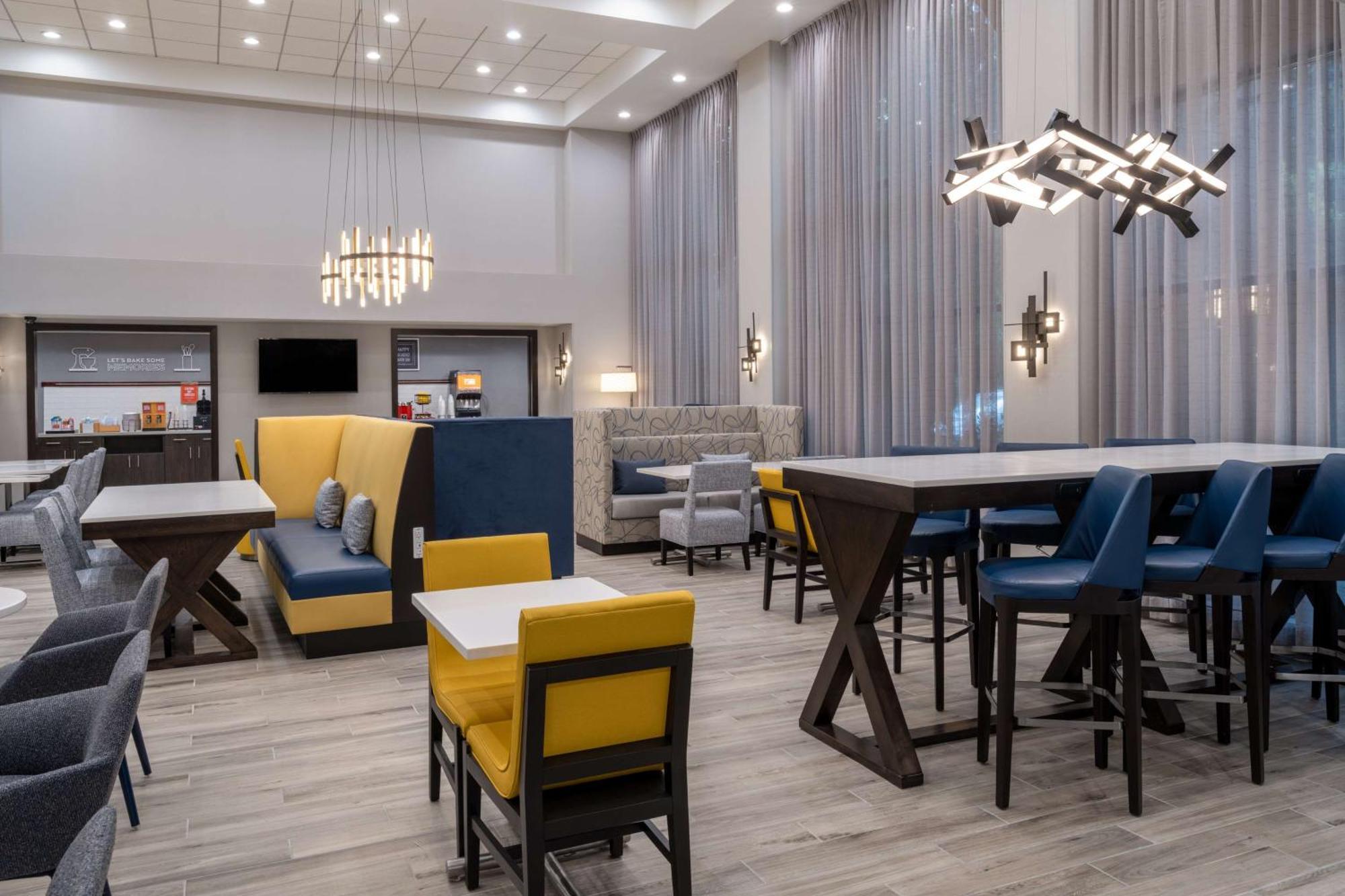 Hampton Inn & Suites Agoura Hills Bagian luar foto