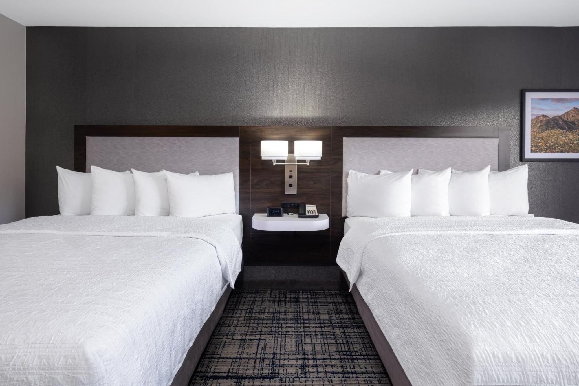 Hampton Inn & Suites Agoura Hills Bagian luar foto
