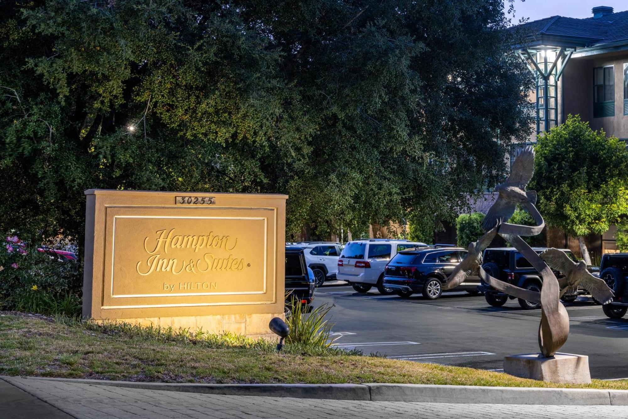 Hampton Inn & Suites Agoura Hills Bagian luar foto